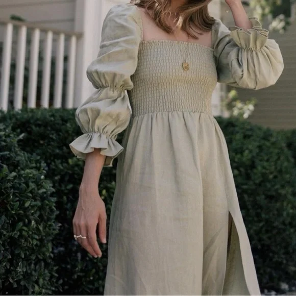 REFORMATION Hyland Linen Dress in Dried Herbs | Size M | Sold Out Blogger Fav! - Picture 3 of 5